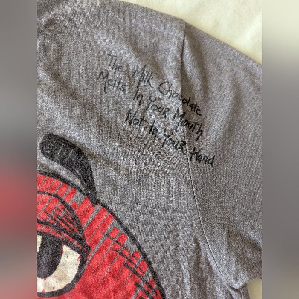 Red M&M Character Y2K Vintage Tee On Gray - Picture 3 of 7